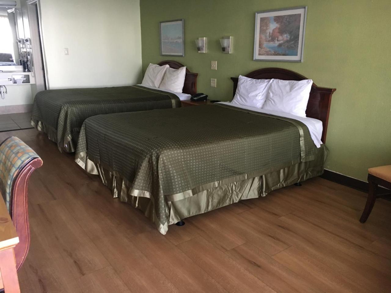 Bestway Inn - Madison Bagian luar foto