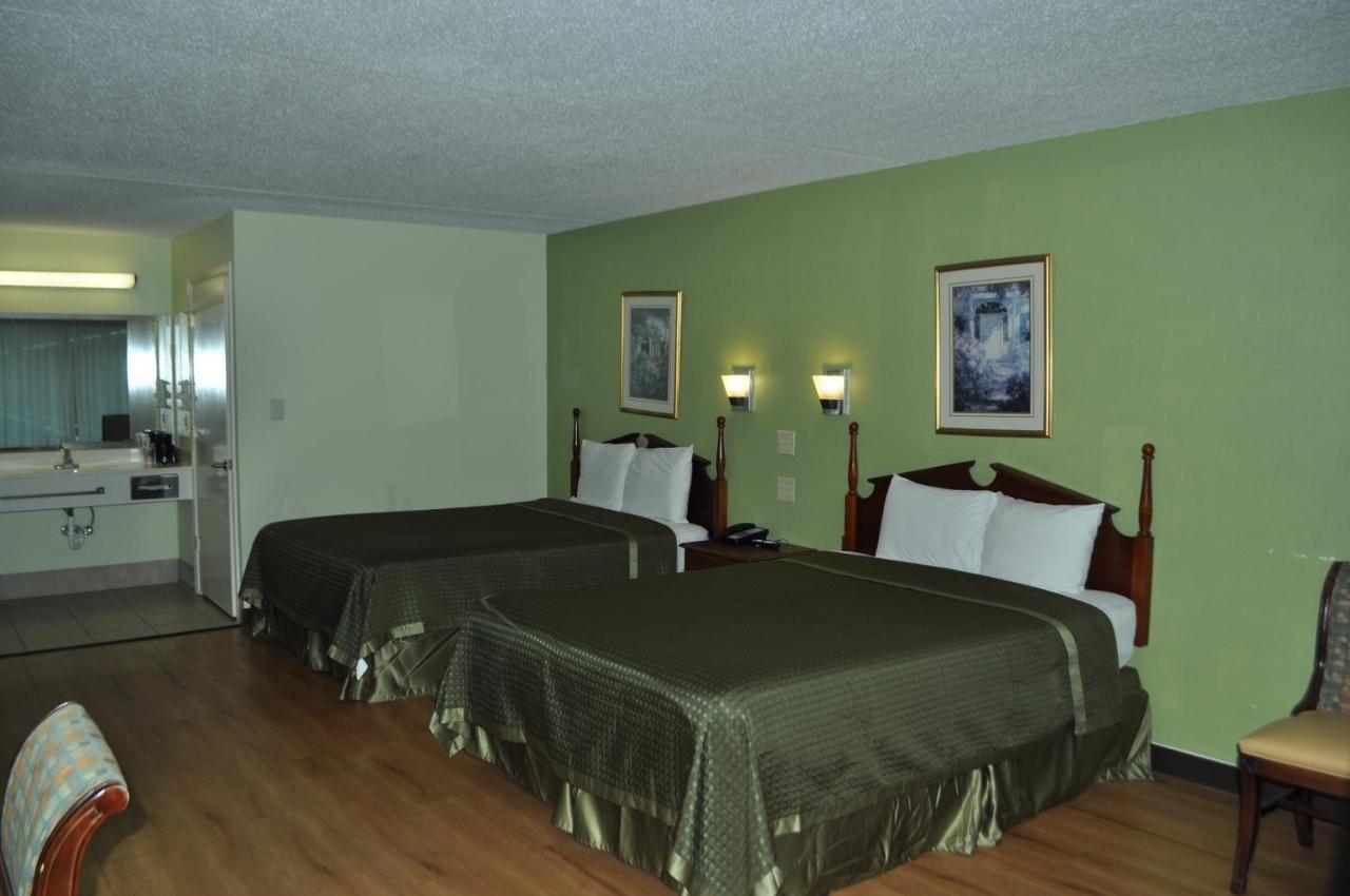 Bestway Inn - Madison Bagian luar foto