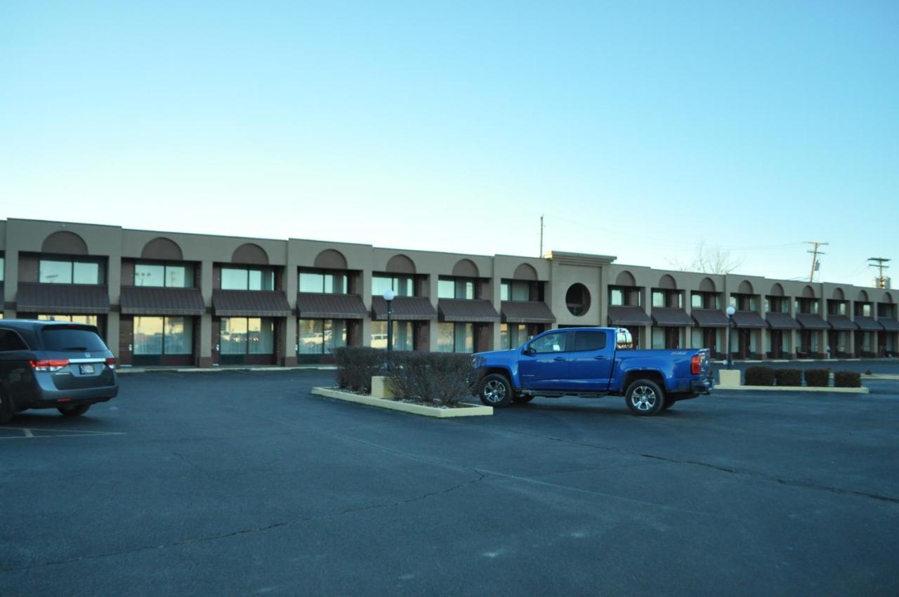 Bestway Inn - Madison Bagian luar foto