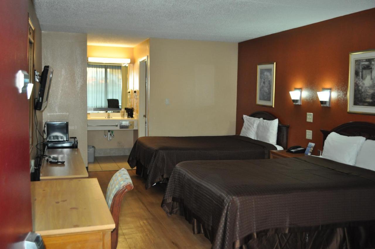 Bestway Inn - Madison Bagian luar foto